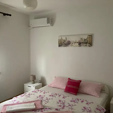 Kod Danke Konukevi 3*